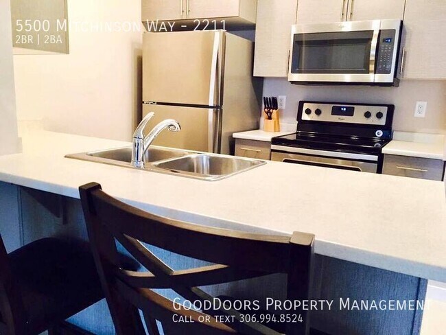 Photo - Fully Furnished 2 Bed+Den 2 Bathroom