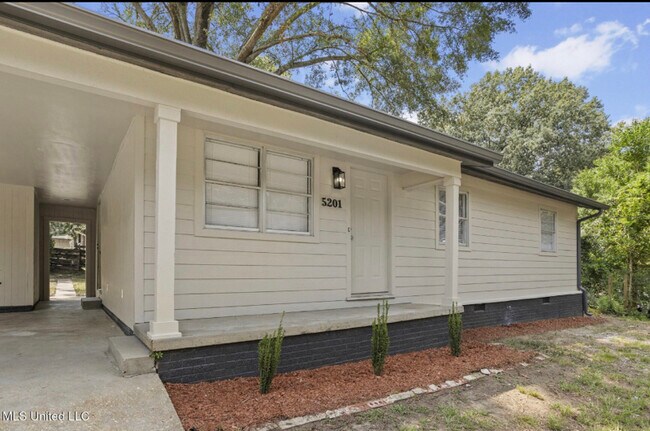 Photo - 5201 Andover Dr