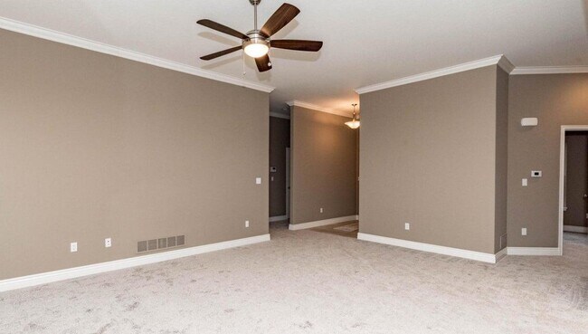 Photo - 5322 Harbor Town Dr