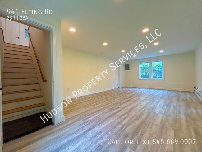 Photo - 941 Elting Rd