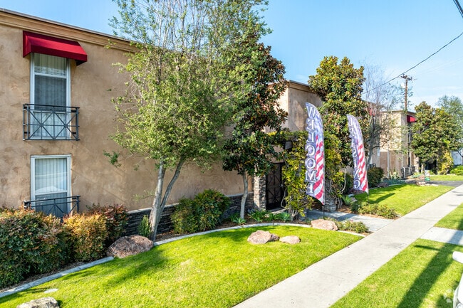 Photo - 229 Woodruff Apartments