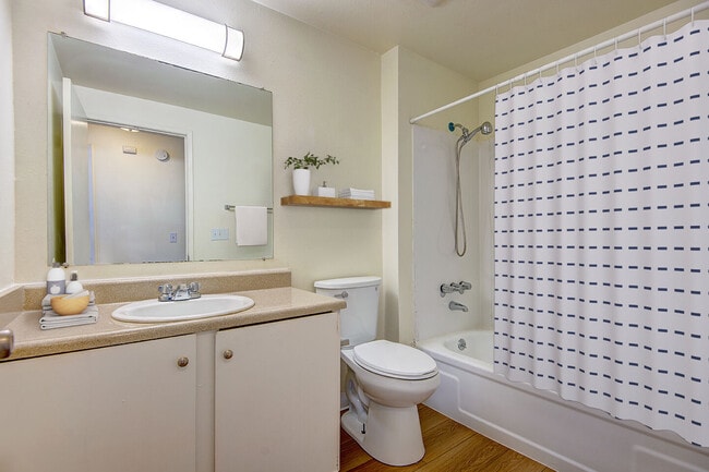 The Woodmark apartments — community photo