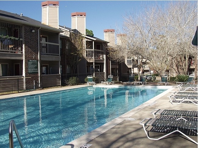 Piscina - Woods on the Fairway