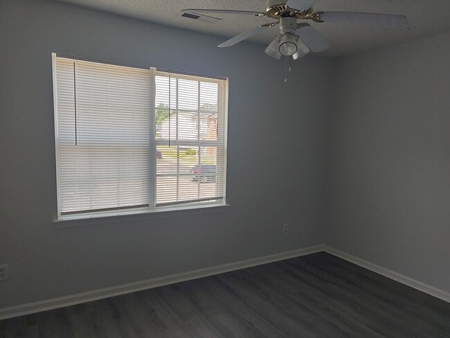 Photo - Townhome!!