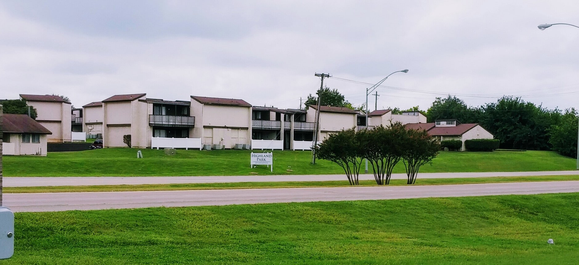 Highland Park - Highland Park Apartments