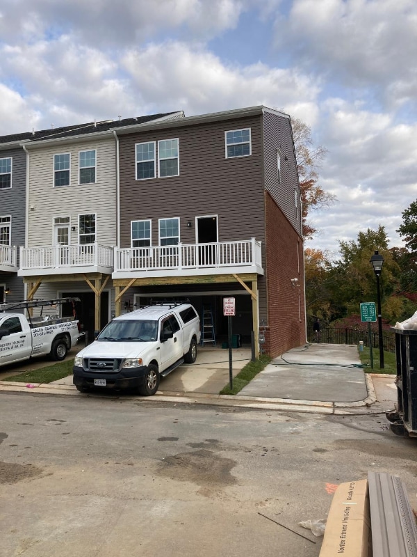 Photo - 4019 Holcomb Wy