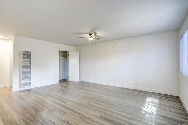 Photo - 1105 E 3rd Ave