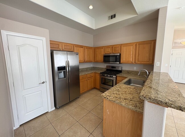 Photo - LOCATION! LOCATION! LOCATION! Unit 3923