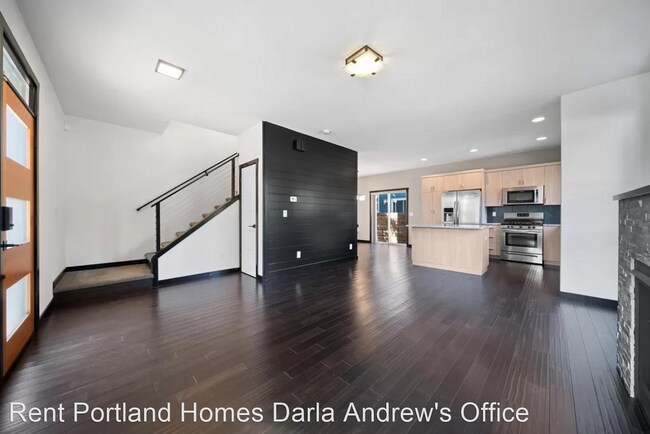 Photo - 3 br, 2.5 bath House - 6509 SE 62nd Avenue