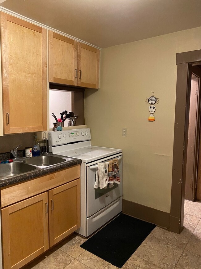 Photo - 1504 Mississippi St