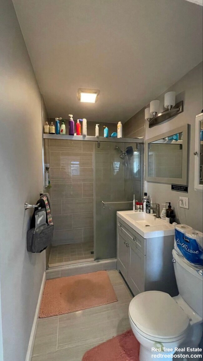 Photo - 4 Iroquois St Unidad 2