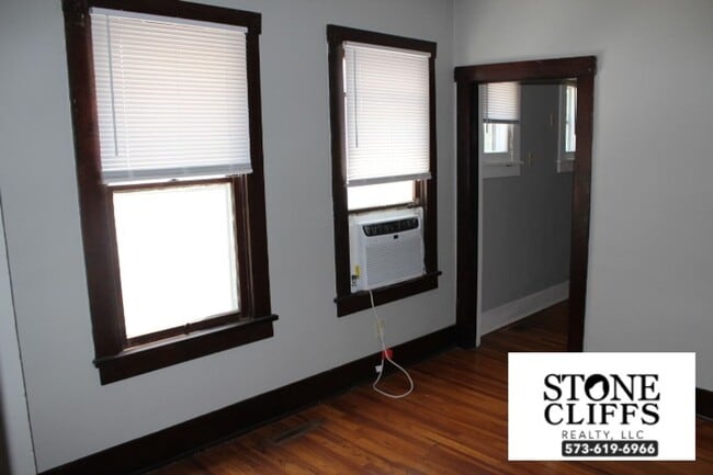 Photo - 1607 W Main St