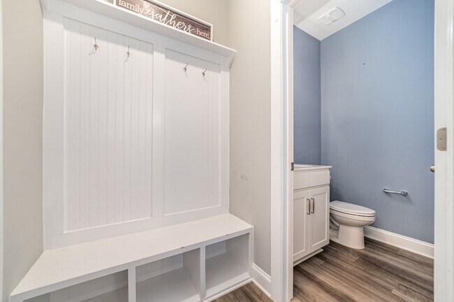 Photo - 4990 David Cox Rd