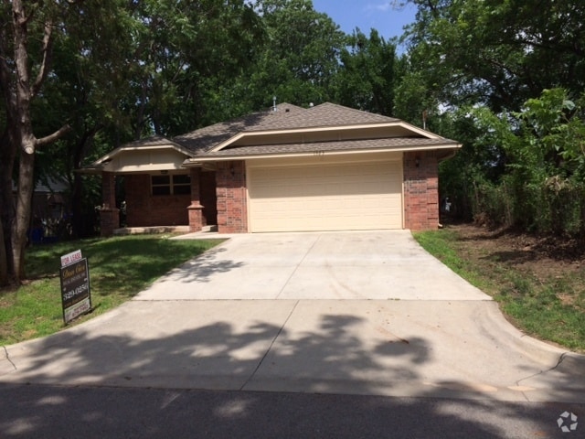 Building Photo - 1523 Morland Ave Rental