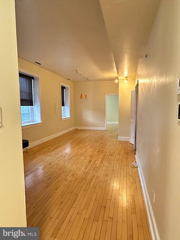 Photo - 126 Arch St