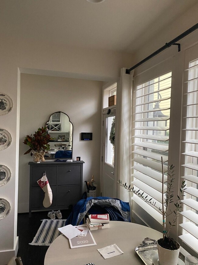 Photo - 777 Morton St NW Unidad #103