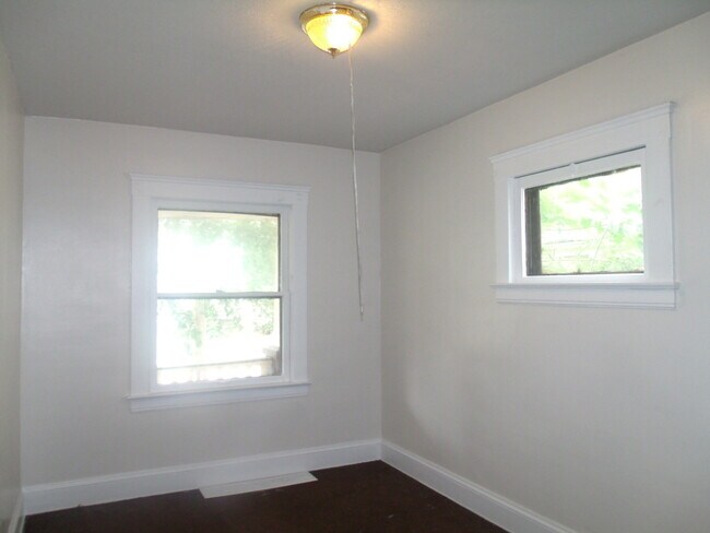 Photo - 1909 Treadway Ave Unidad 1909 Treadway Ave DOWN