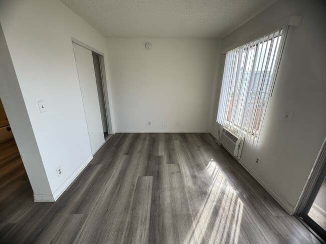 Photo - 1325 Hoover S St Unit 307