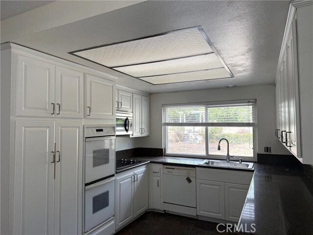 Photo - 8528 Hamilton St