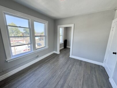 Photo - 1518 University Ave W Unit 11