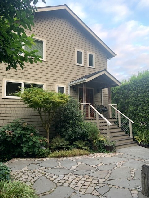Building Photo - 7117 Beach Dr SW Rental