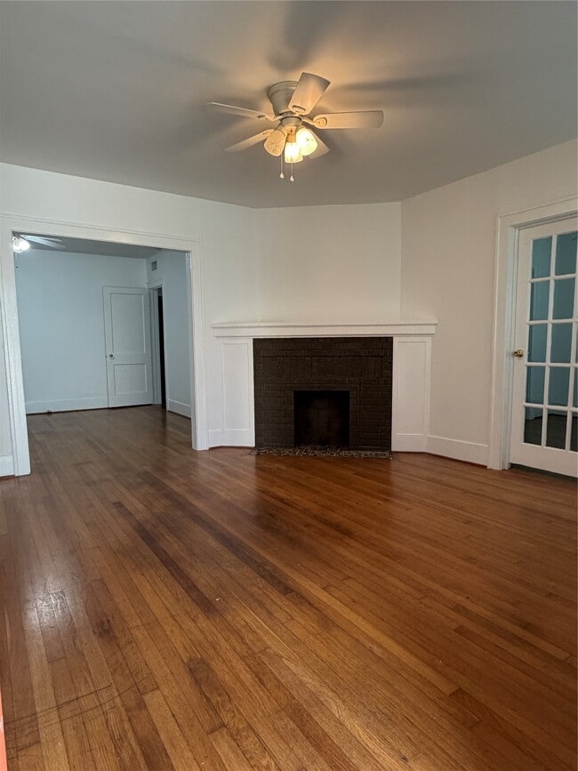 Photo - 1719 Dunlavy St