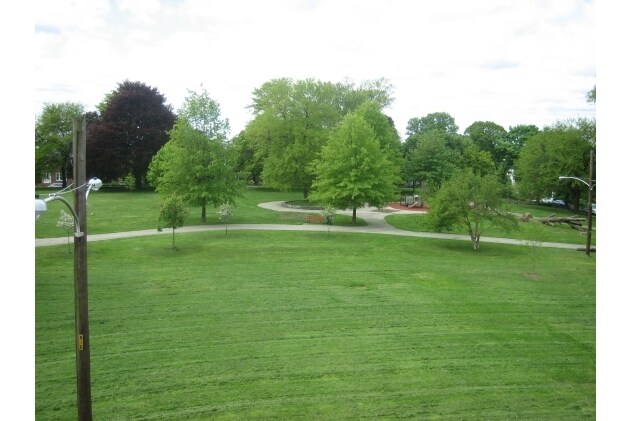 Photo - Parkside Apartments