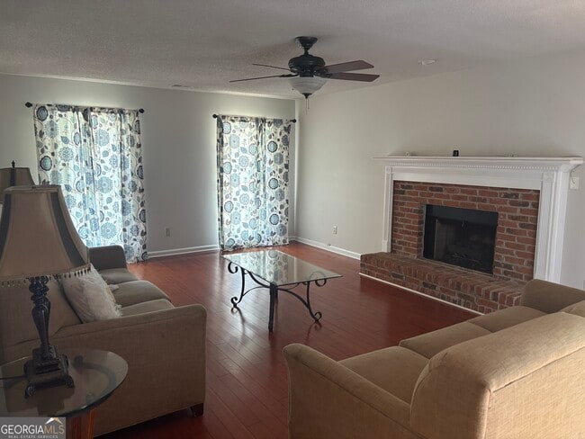 Photo - 4961 Brownwood Dr