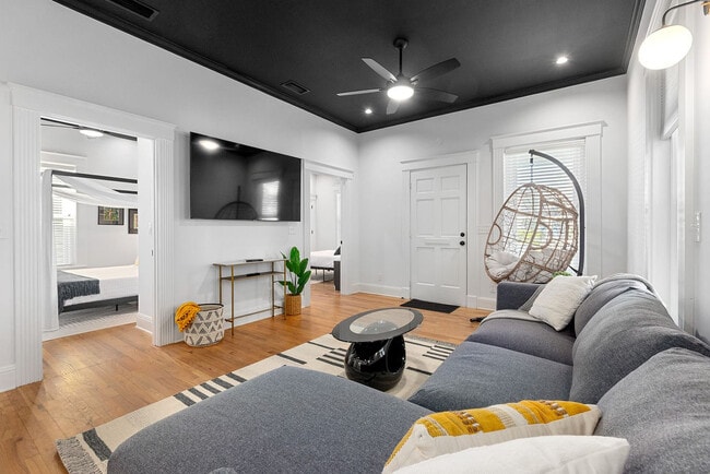 Photo - 15 Old Mission Ave Unit ID1281979P