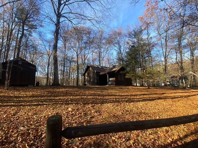 Photo - Log Cabin
