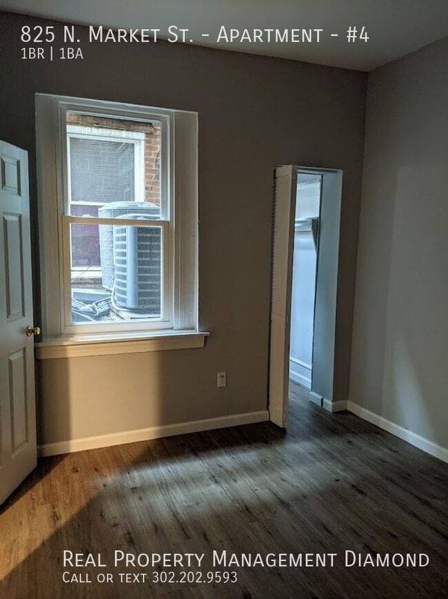 Photo - 825 N Market St Unit #4