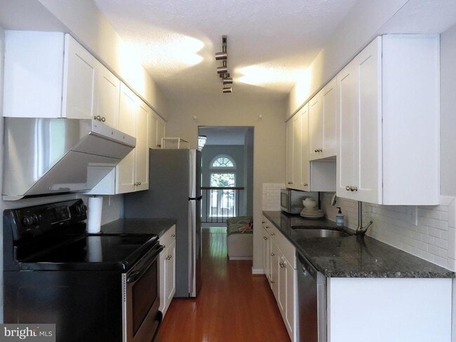 Photo - 13945 Big Yankee Ln