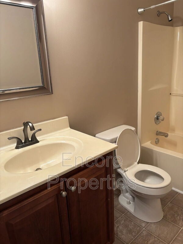 Photo - 2588 Gotts Ln