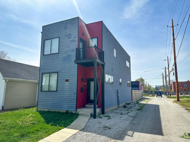 Building Photo - 1116 Dawson St Rental
