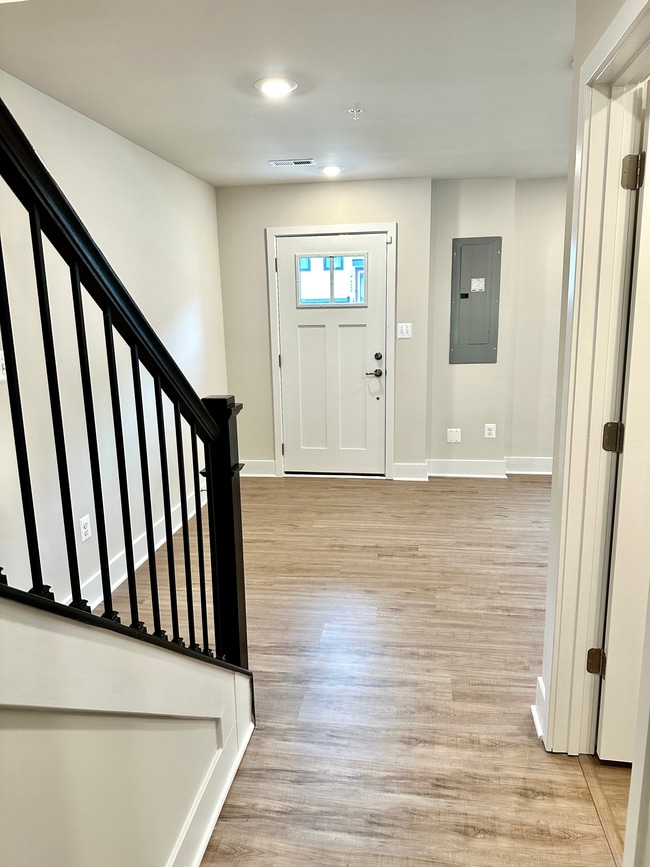 Photo - 822 Teacher Mitchell Rd