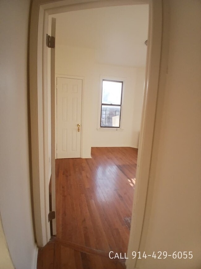 Photo - 288 Hawthorne Ave Unit 4