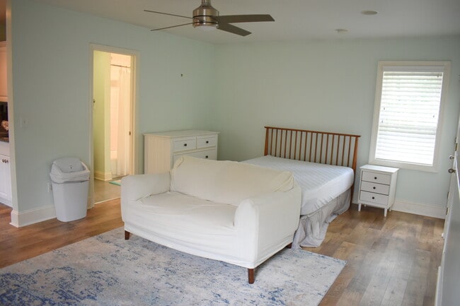 Photo - 393 Whisper Park Dr