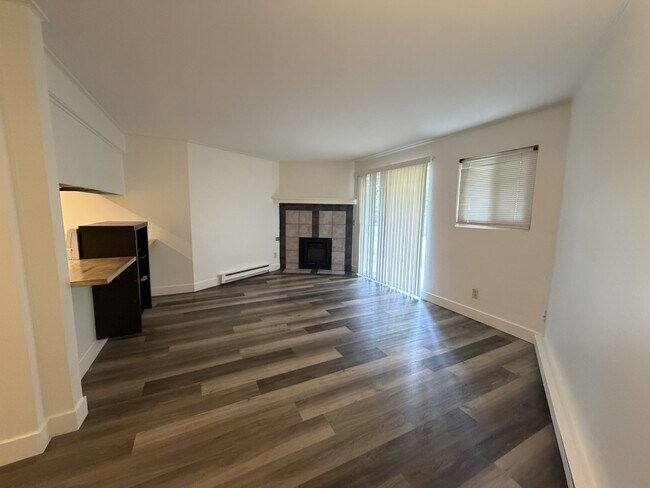 414 W Beaver Creek Blvd