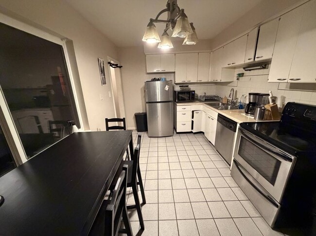 Photo - 1427 E Federal Way