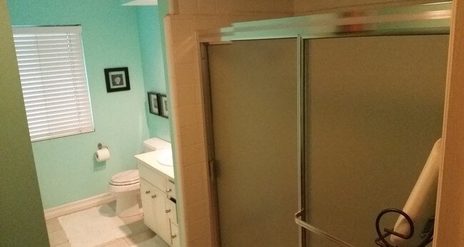 Photo - 6038 Maury Ave