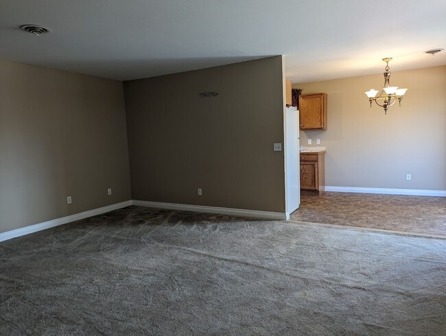 Photo - Attractive 3 bedroom 2 bath Condo in Wonderful Quiet Lewiston Neighborhood