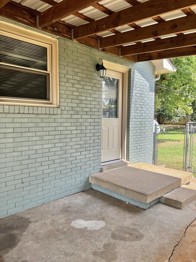 Photo - 206 Orleans Dr
