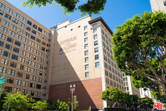 Photo - 460 S Spring St Unit 903