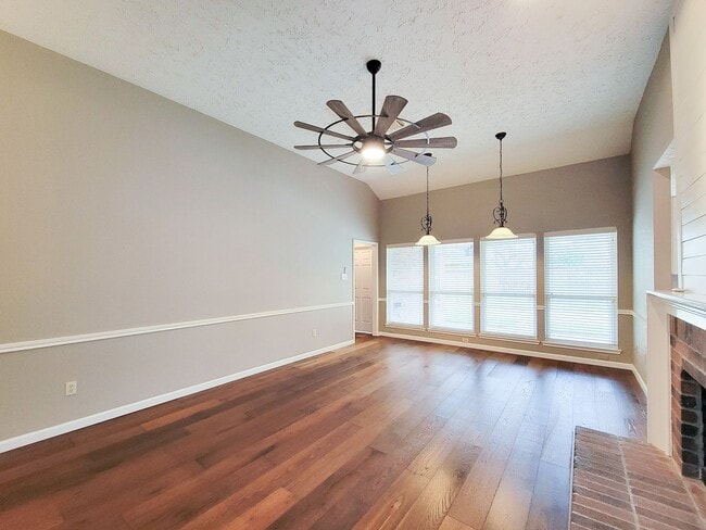 Photo - This beautifully maintained property has a spacious layout with ample natural light throughout. T...