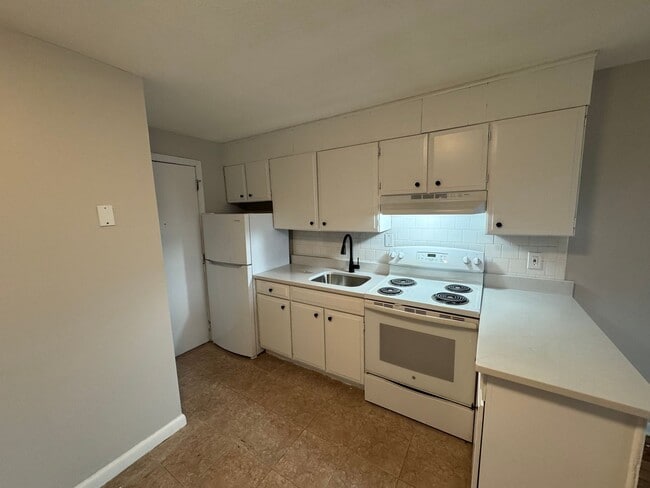 Photo - 50 Danbury Dr Unit 22