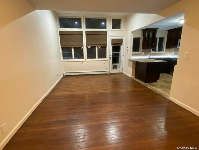 Photo - 78 Woodbine Rd House
