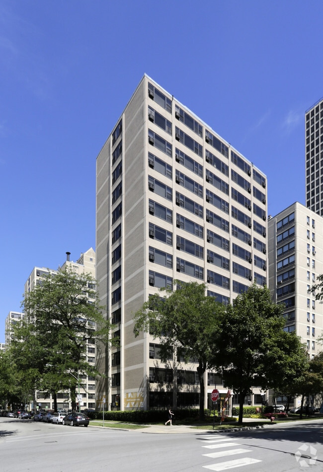 Algonquin Apartments