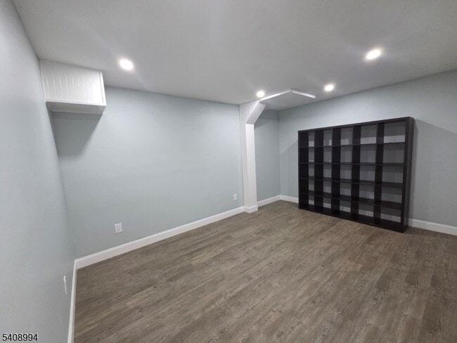 Building Photo - 86 Bergen Turnpike Unit A