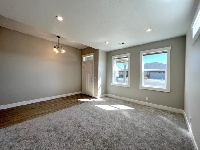 Photo - 2609 Sunray Ave