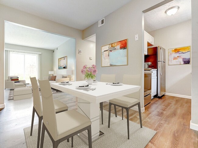 Photo - Village Square Apartments